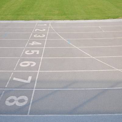 体育木地板面板材料选择(图1)